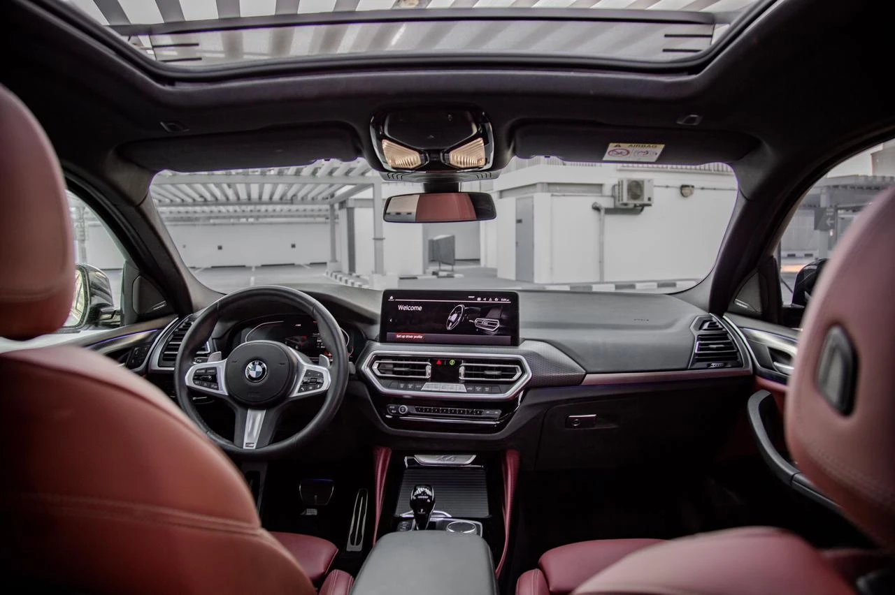 BMW X4 2022 - SUV thumbnail NaN